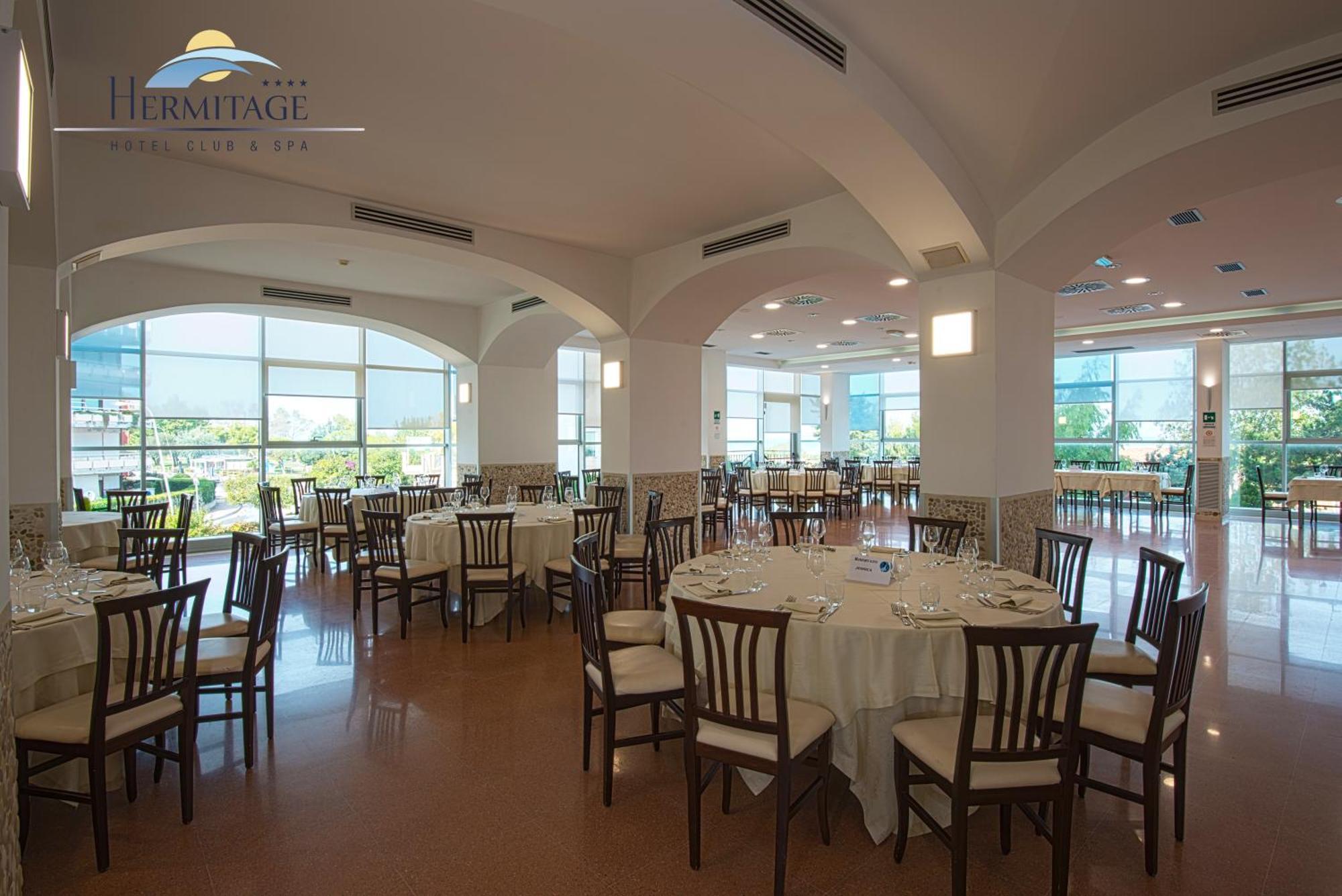 סילבי מרינה Hermitage Hotel מראה חיצוני תמונה