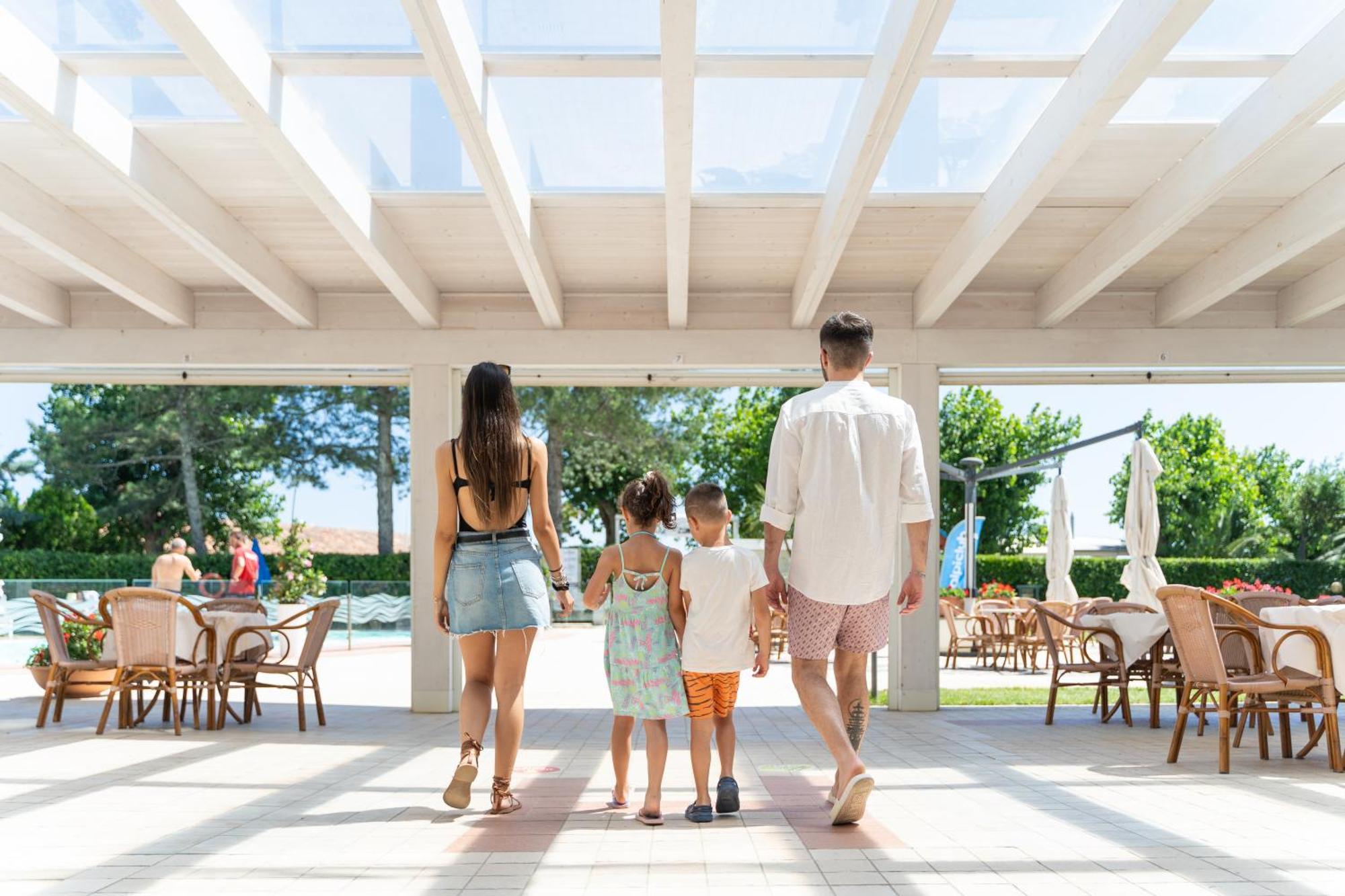 סילבי מרינה Hermitage Hotel מראה חיצוני תמונה